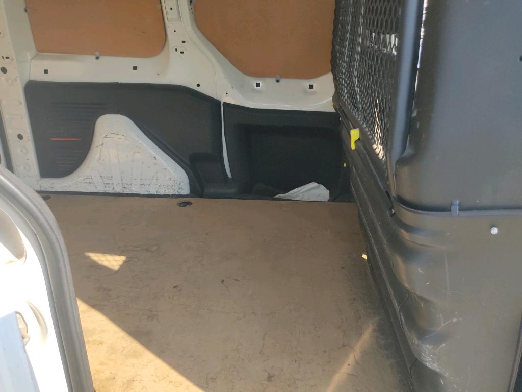 
								PEUGEOT Partner completo									